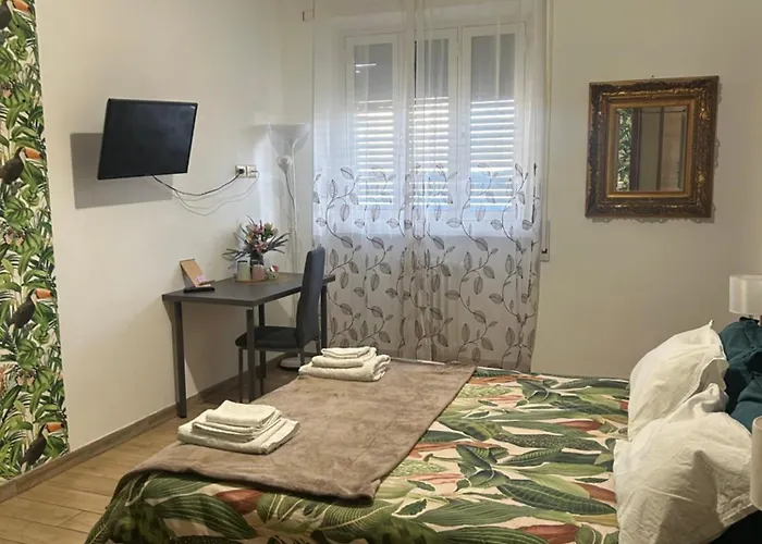 Stanza Matrimoniale Bagno Privato Frühstückspension Rom